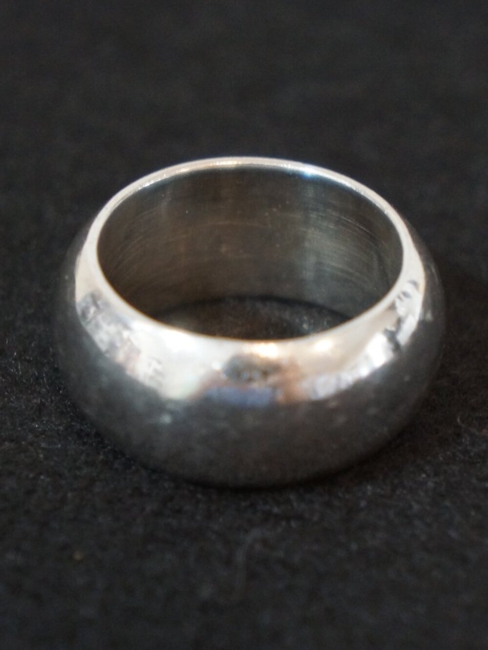 Silpada R1102 Vintage Sterling Silver Dome Ring Size 7 - Retired - Picture 2 of 4